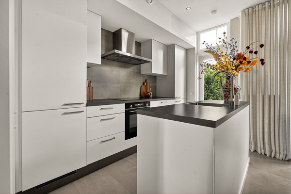 Medium property photo - Rustenburgerdwarsstraat 12H, 1074 JJ Amsterdam
